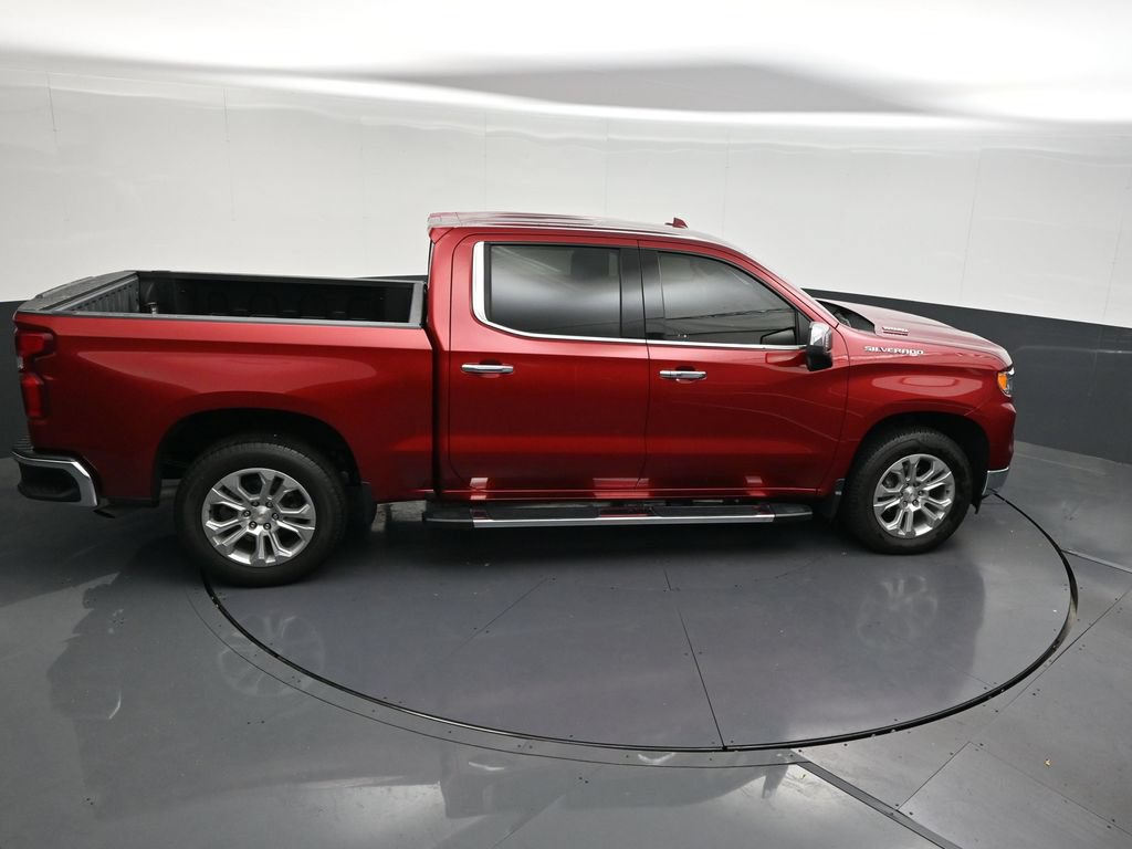 Used 2024 Chevrolet Silverado 1500 LTZ RWD image 21