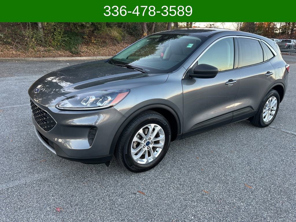 Used 2022 Ford Escape SE w/ Convenience Package