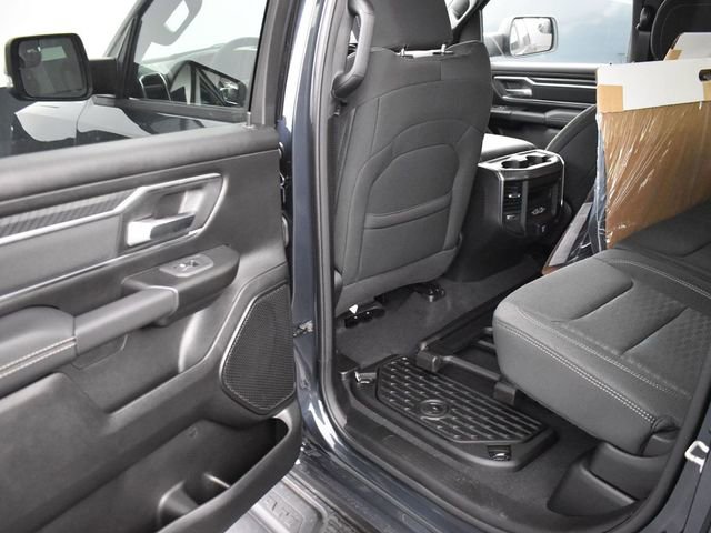 New 2026 RAM 1500 4x4 Crew Cab image 24