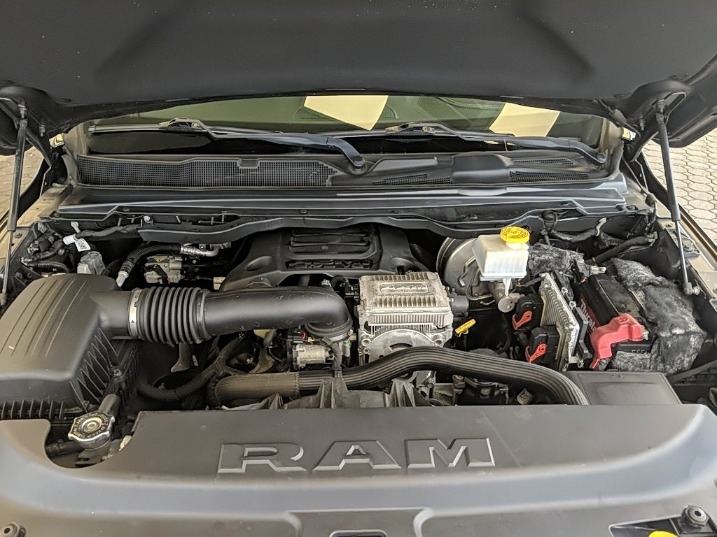 Used 2019 RAM 1500 Laramie image 32