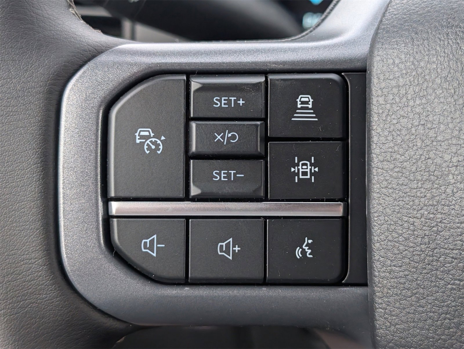 New 2026 Ford F150 XLT w/ Equipment Group 302A MID image 25