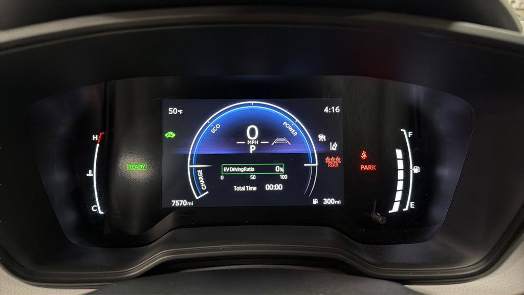 Used 2025 Toyota Corolla SE w/ SE Premium Package image 21