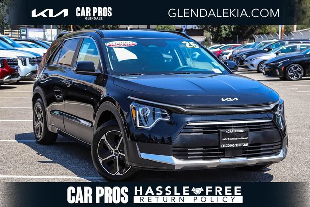 Certified 2025 Kia Niro EX FWD image 1