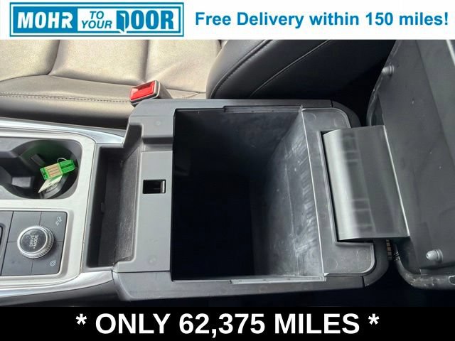 Used 2022 Ford Explorer XLT w/ Equipment Group 202A AWD/4WD image 33