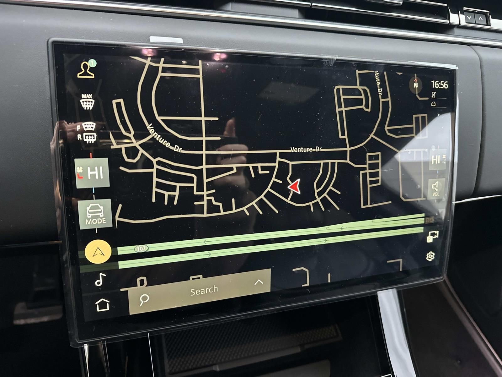 New 2026 Land Rover Range Rover Sport Dynamic SE image 15