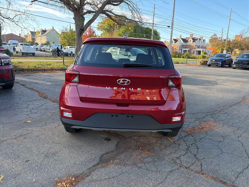 New 2026 Hyundai Venue SE image 6