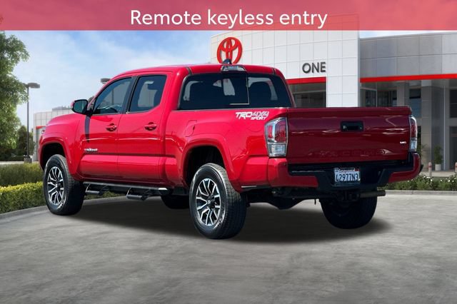Certified 2022 Toyota Tacoma TRD Sport w/ TRD Premium Sport Package AWD/4WD image 8
