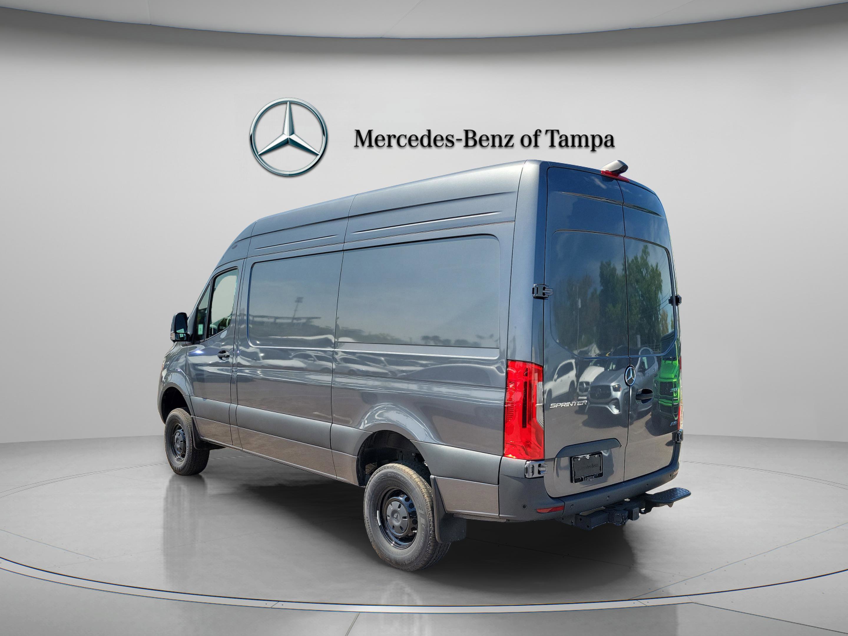 New 2025 Mercedes-Benz Sprinter 2500 image 2