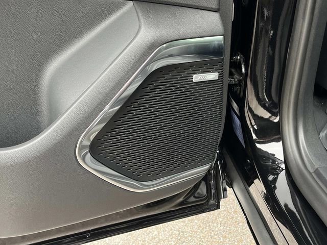 New 2026 Chevrolet Traverse High Country image 23