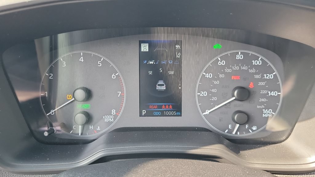 Used 2024 Toyota Corolla Cross AWD Hybrid image 22