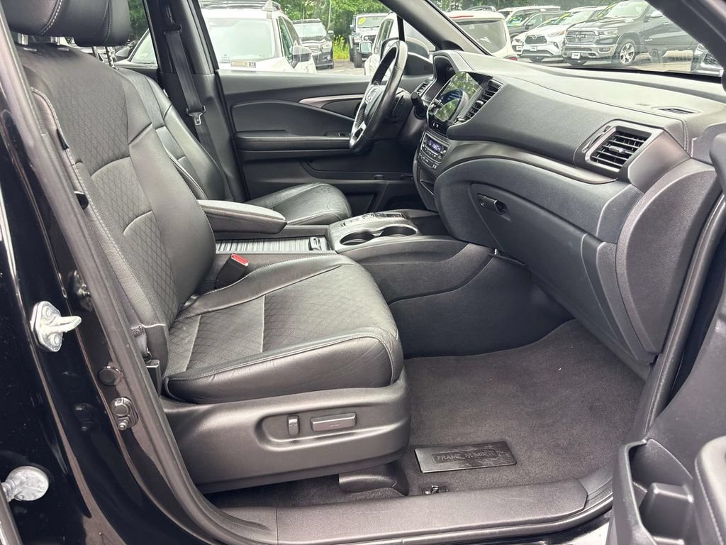 Used 2021 Honda Passport EX-L image 17