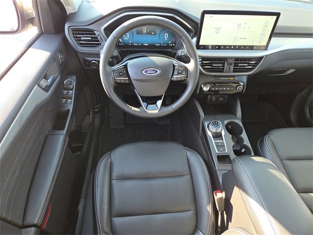 Used 2024 Ford Escape Platinum image 37