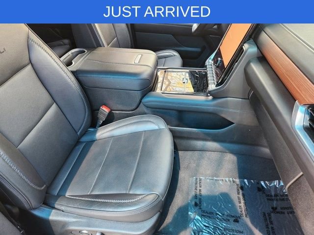 Used 2025 GMC Yukon XL Denali image 20