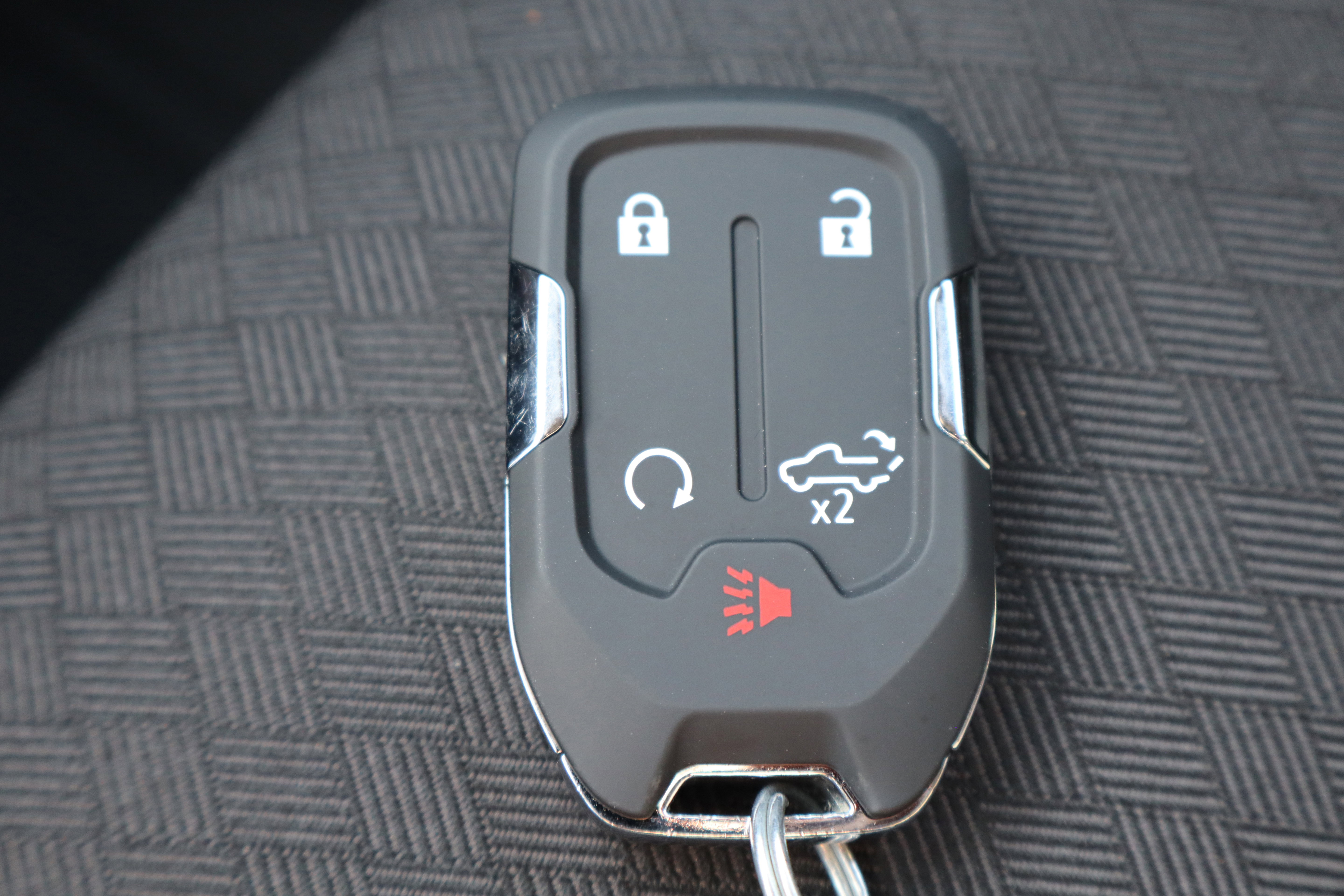 Used 2022 GMC Sierra 1500 Elevation w/ LPO, Elevation Black Package image 28