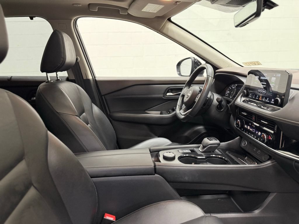 Used 2023 Nissan Rogue SL w/ SL Premium Package AWD/4WD image 39