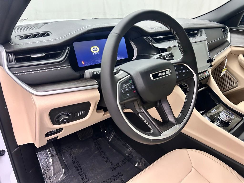 New 2026 Jeep Grand Cherokee L Limited image 11