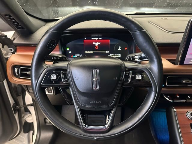 Used 2023 Lincoln Aviator Reserve w/ Equipment Group 201A AWD/4WD image 24