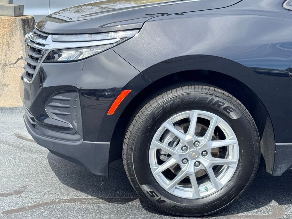 Used 2024 Chevrolet Equinox LS AWD/4WD image 34