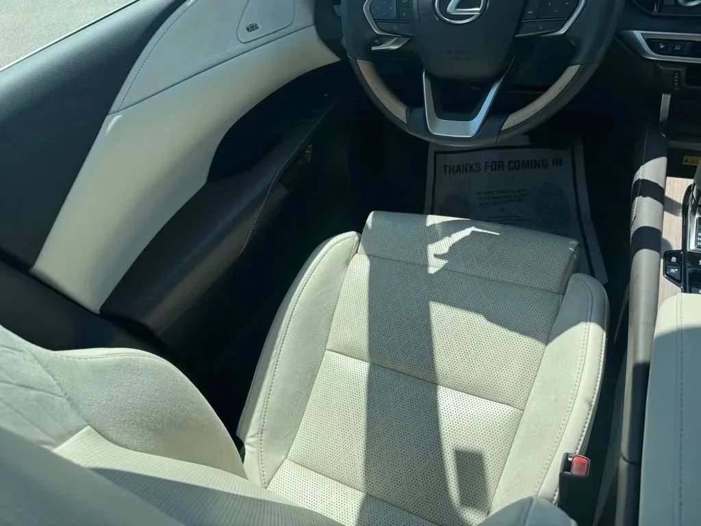 Used 2024 Lexus RX 350 AWD w/ Convenience Package image 22