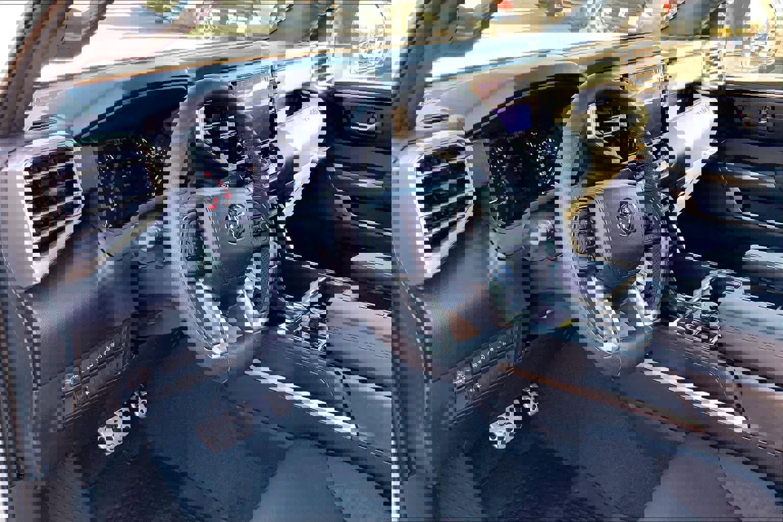 New 2026 Toyota Tundra SR5 image 8