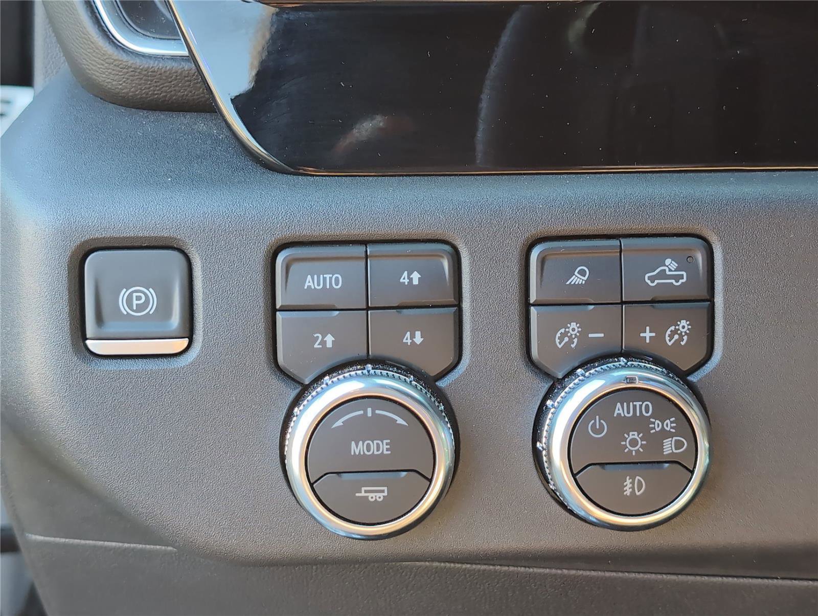Used 2024 GMC Sierra 1500 SLT w/ SLT Premium Plus Package image 24