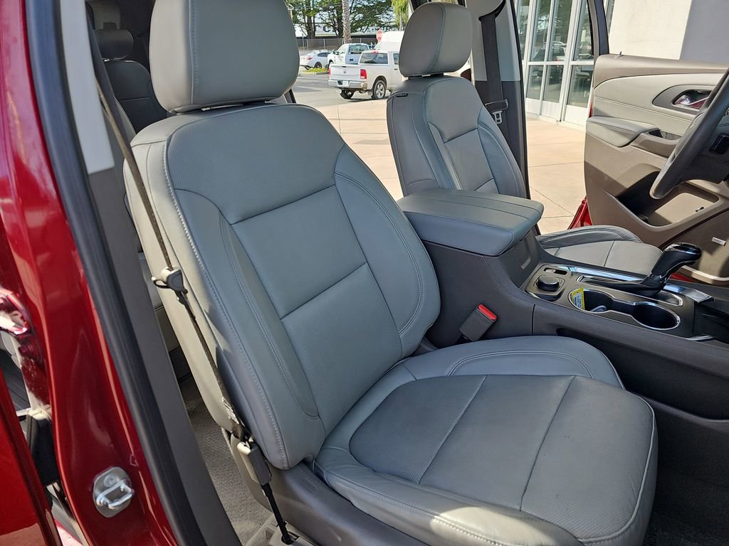 Used 2018 Chevrolet Traverse Premier w/ Driver Confidence II Package image 10