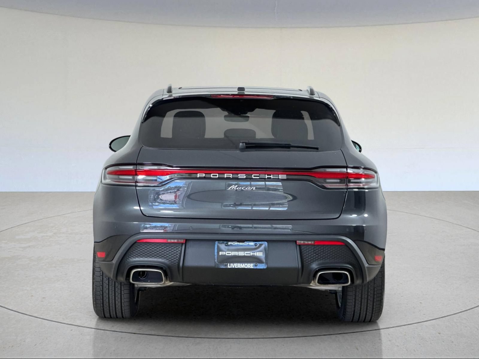 New 2026 Porsche Macan AWD/4WD image 7