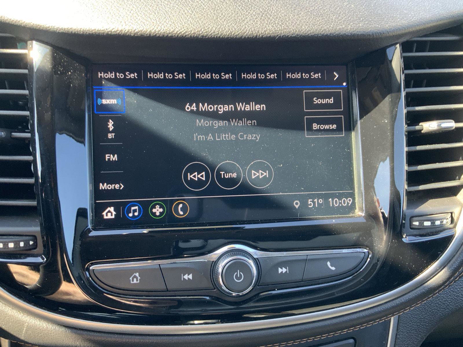 Used 2018 Chevrolet Trax LT w/ LT Convenience Package FWD image 33