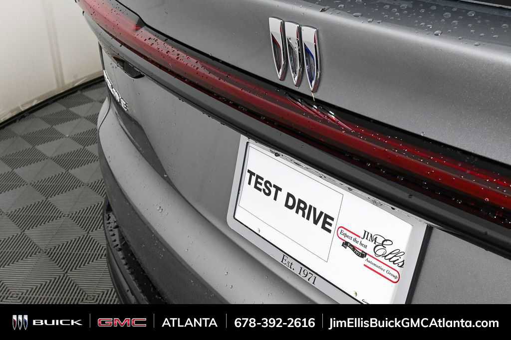 New 2026 Buick Enclave Sport Touring image 38