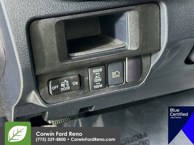 Used 2019 Toyota Tacoma TRD Off-Road w/ Technology Package image 13