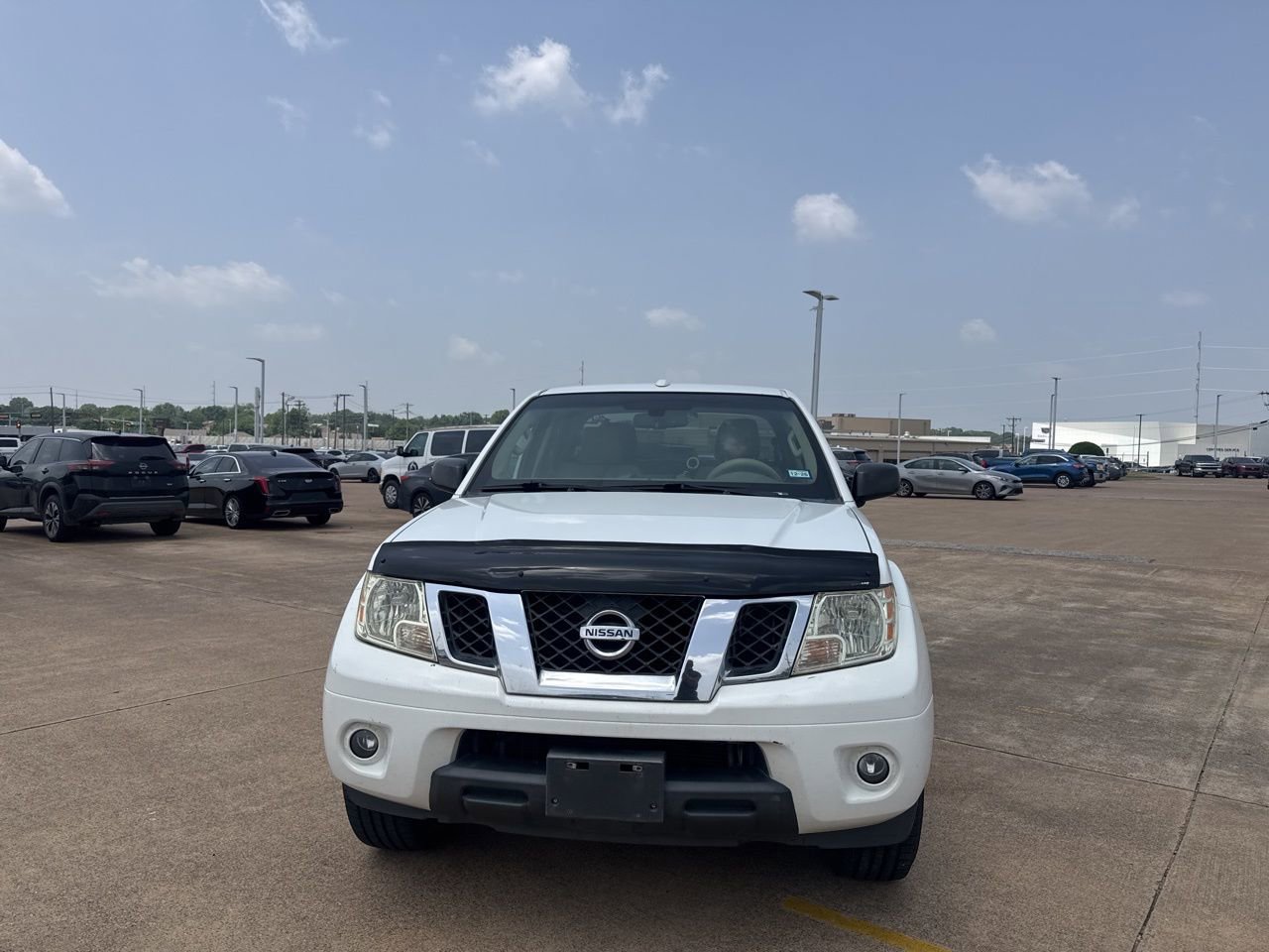 Used 2013 Nissan Frontier SV w/ SV Value Truck Pkg RWD image 5