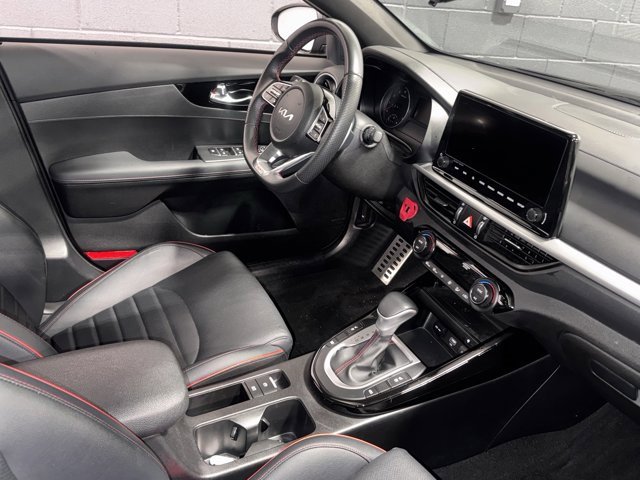 Used 2023 Kia Forte GT w/ GT2 Package image 10