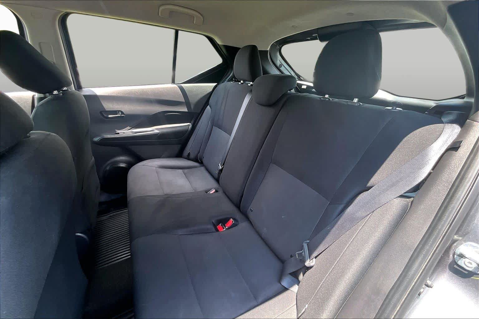 Used 2023 Nissan Kicks S FWD image 19
