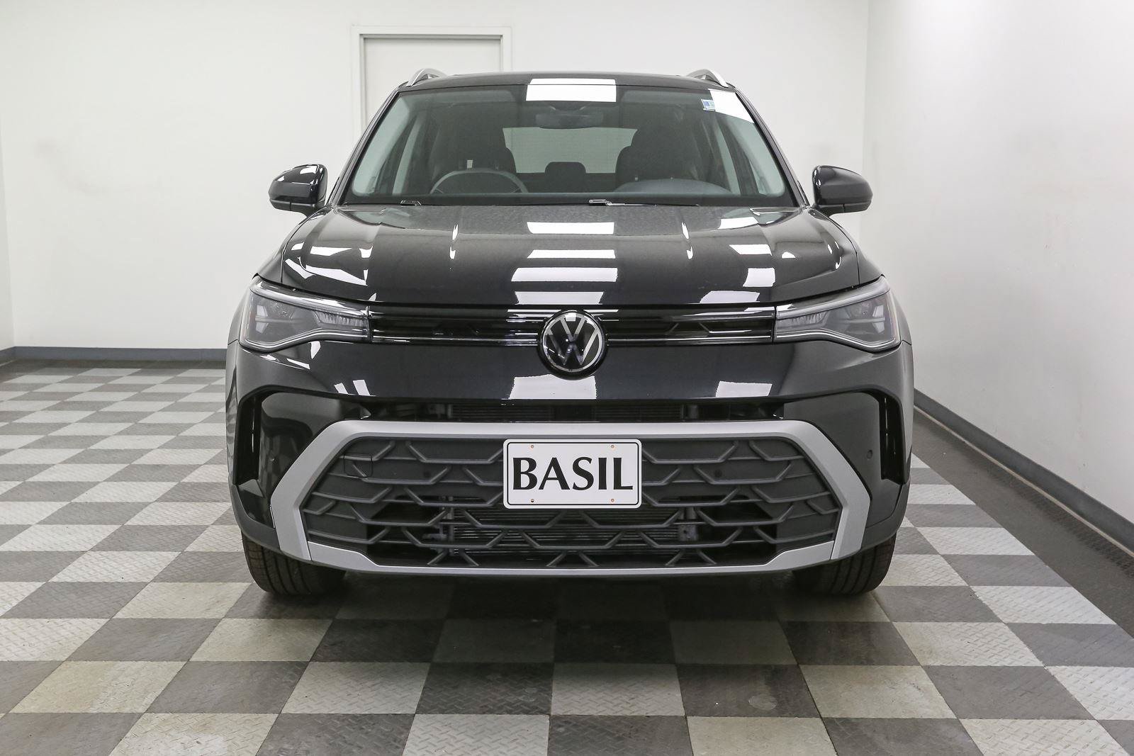 New 2026 Volkswagen Taos SE AWD/4WD image 3
