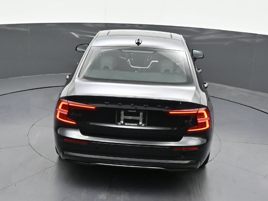 Certified 2024 Volvo S60 B5 Plus FWD image 17