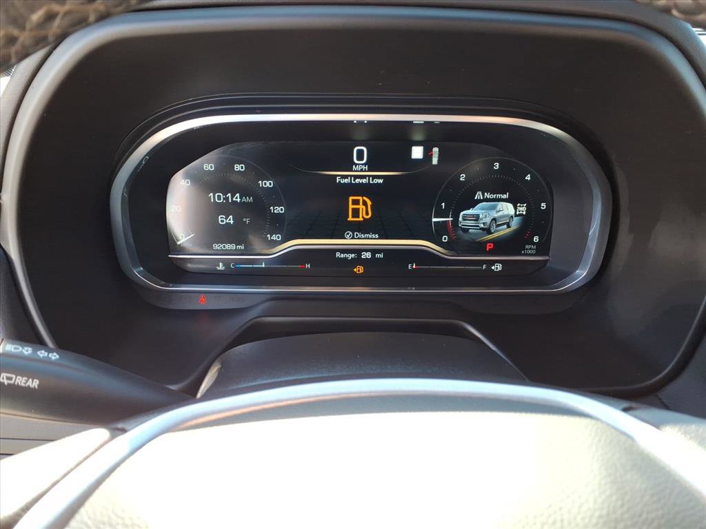 Used 2022 GMC Yukon SLT w/ SLT Premium Package image 22