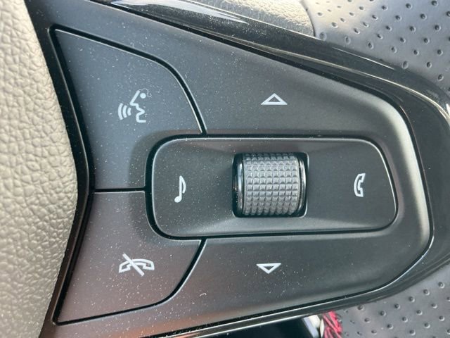 New 2026 Chevrolet Trax RS w/ Driver Confidence Package image 15