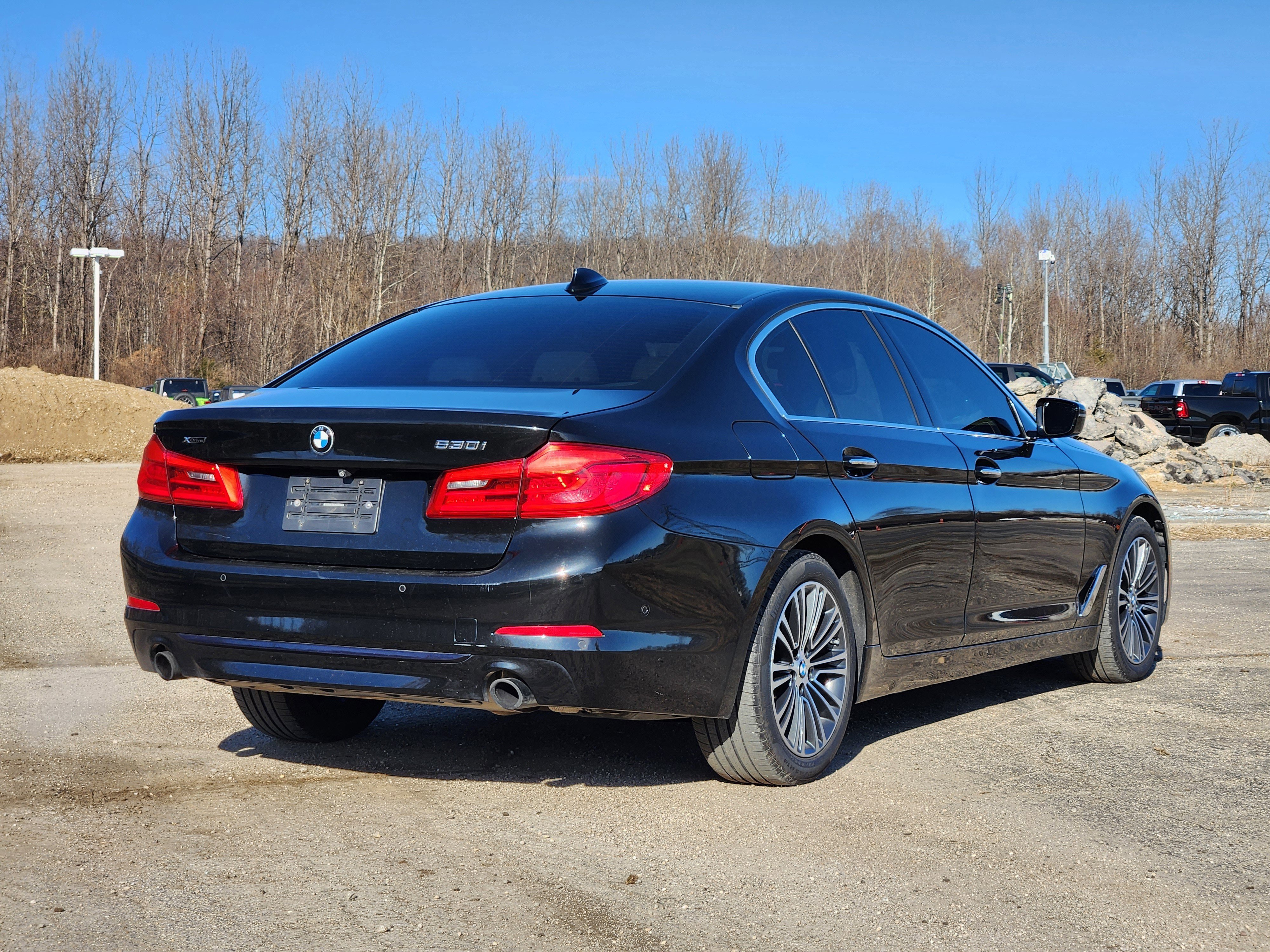 Used 2017 BMW 530i xDrive image 13