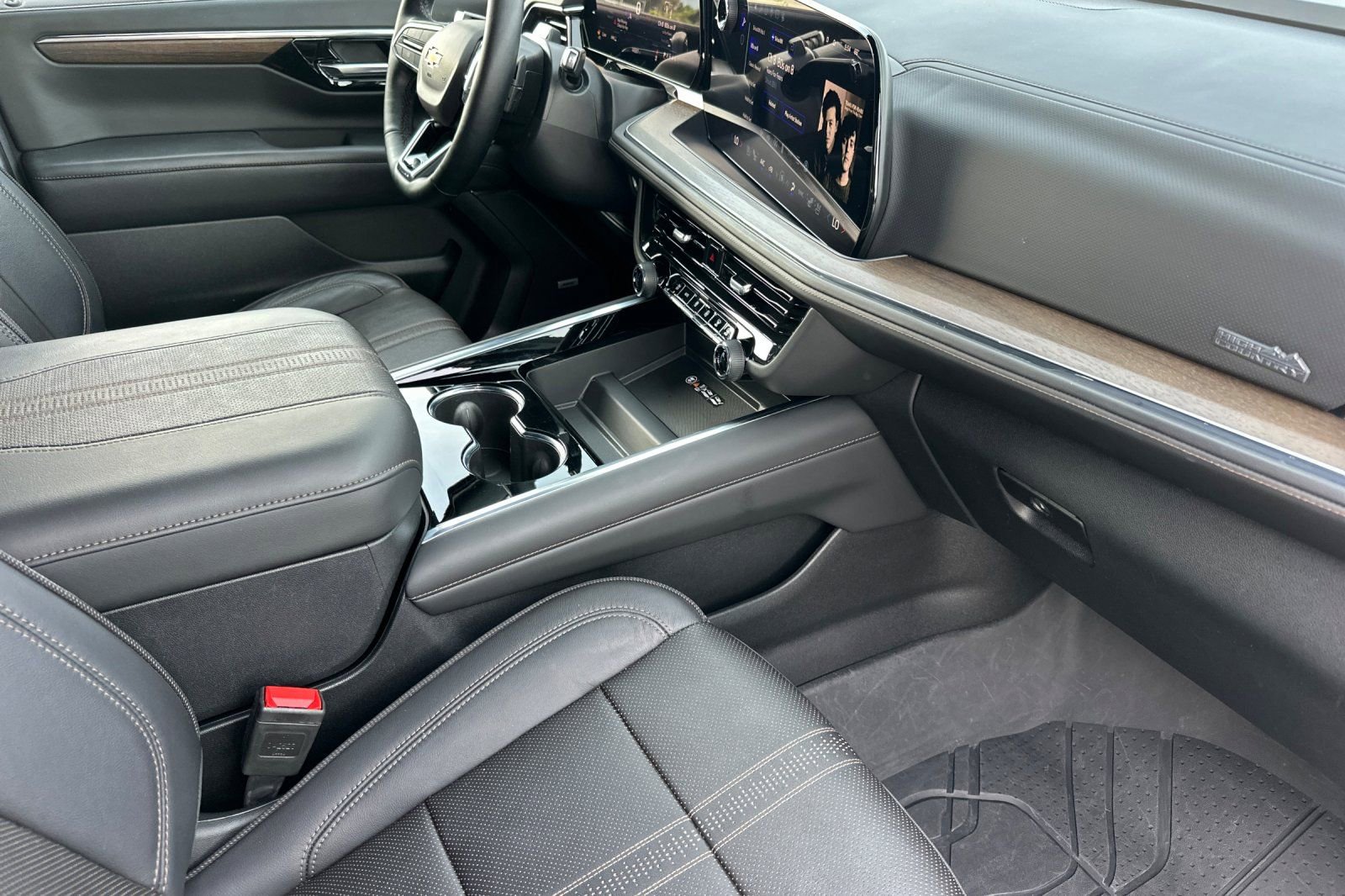 Certified 2025 Chevrolet Tahoe High Country image 20