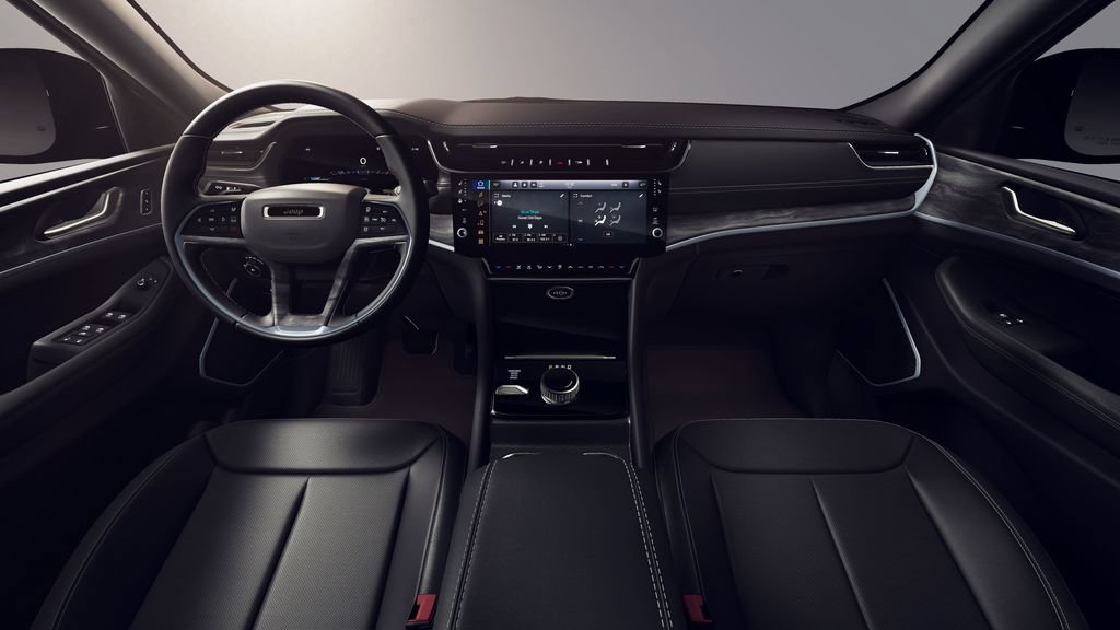 New 2026 Jeep Grand Cherokee Limited AWD/4WD image 6