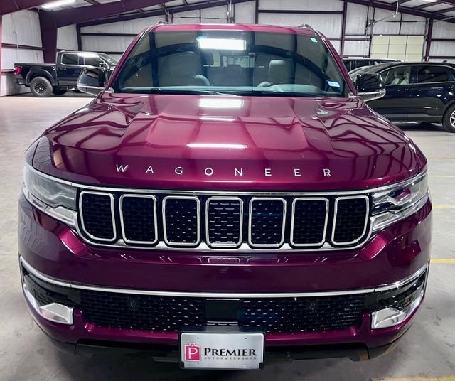 Used 2025 Jeep Wagoneer 4WD w/ Premium Group I image 8