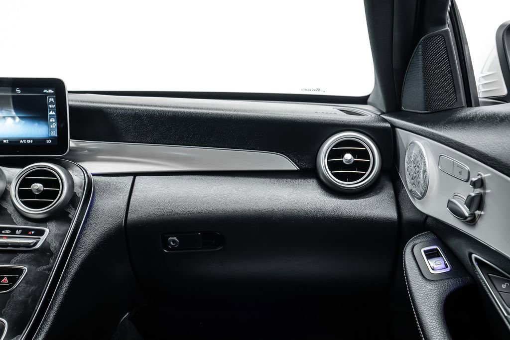 Used 2020 Mercedes-Benz C 300 Sedan w/ Premium Package image 19