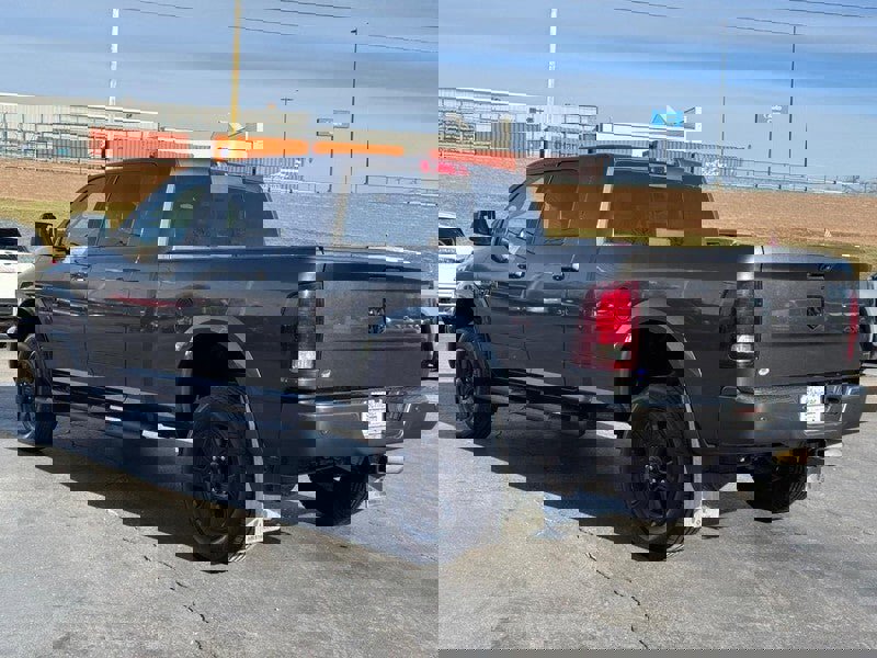 Used 2018 RAM 2500 Laramie w/ Sport Appearance Group image 6