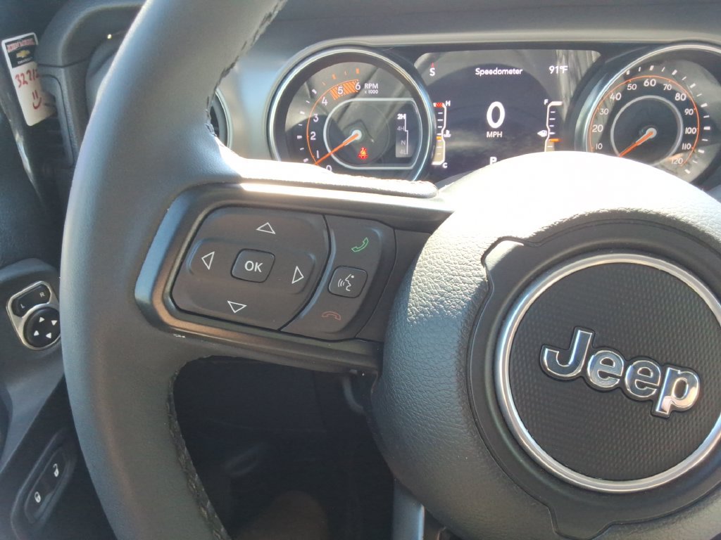 Used 2023 Jeep Gladiator Sport AWD/4WD image 26