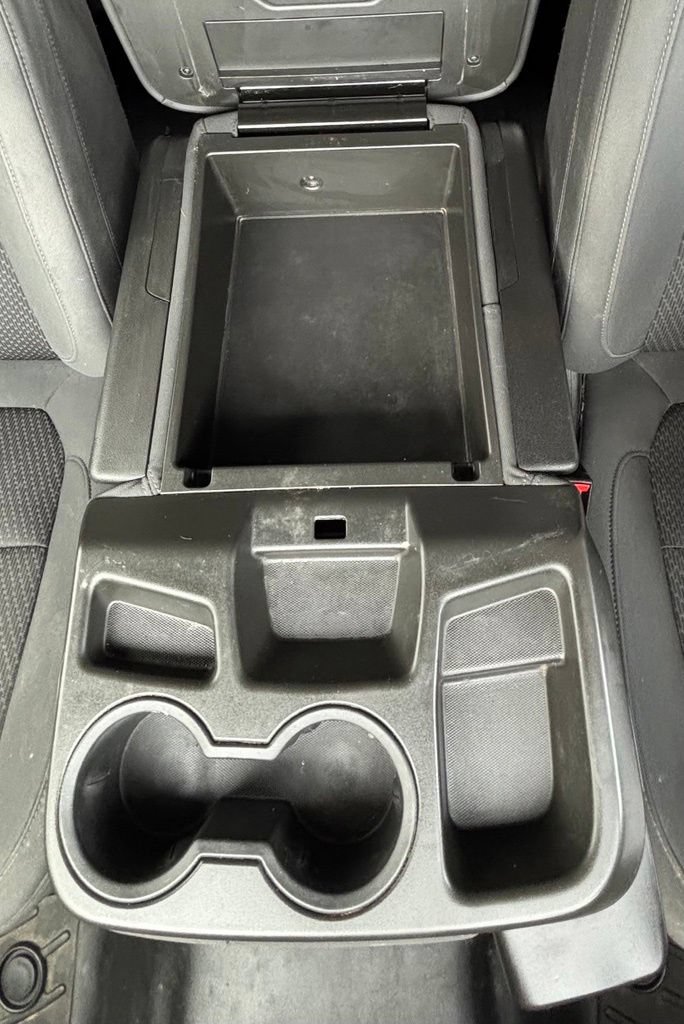 Used 2021 Chevrolet Silverado 1500 Custom AWD/4WD image 19