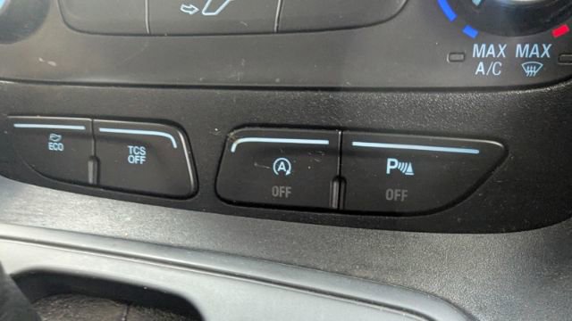 Used 2020 Ford Transit Connect XLT image 36