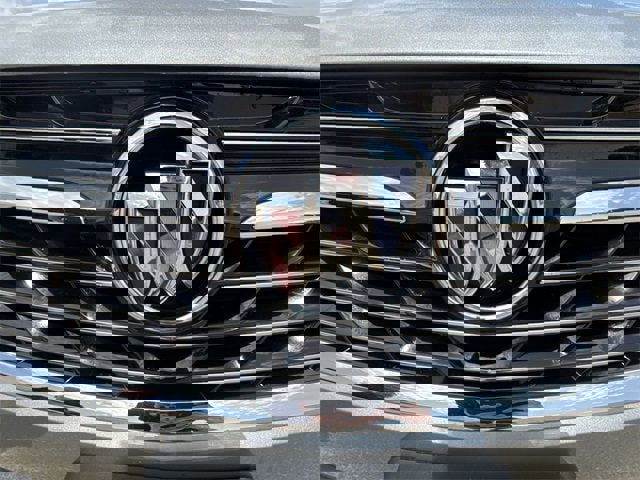 Used 2023 Buick Envision Essence image 59