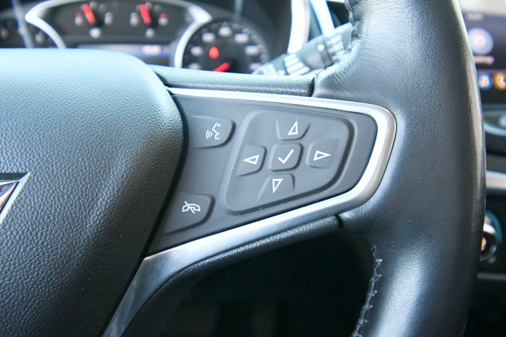 Used 2022 Chevrolet Equinox Premier FWD image 23