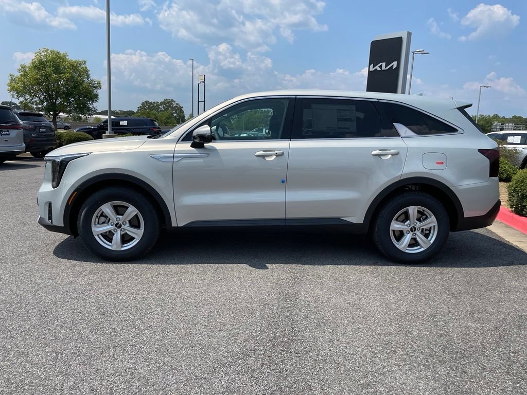 New 2026 Kia Sorento LX FWD image 4