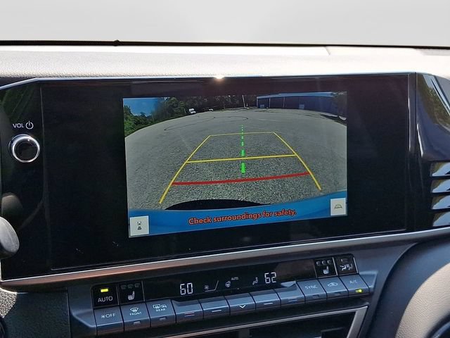 Used 2025 Toyota Camry XSE FWD image 21
